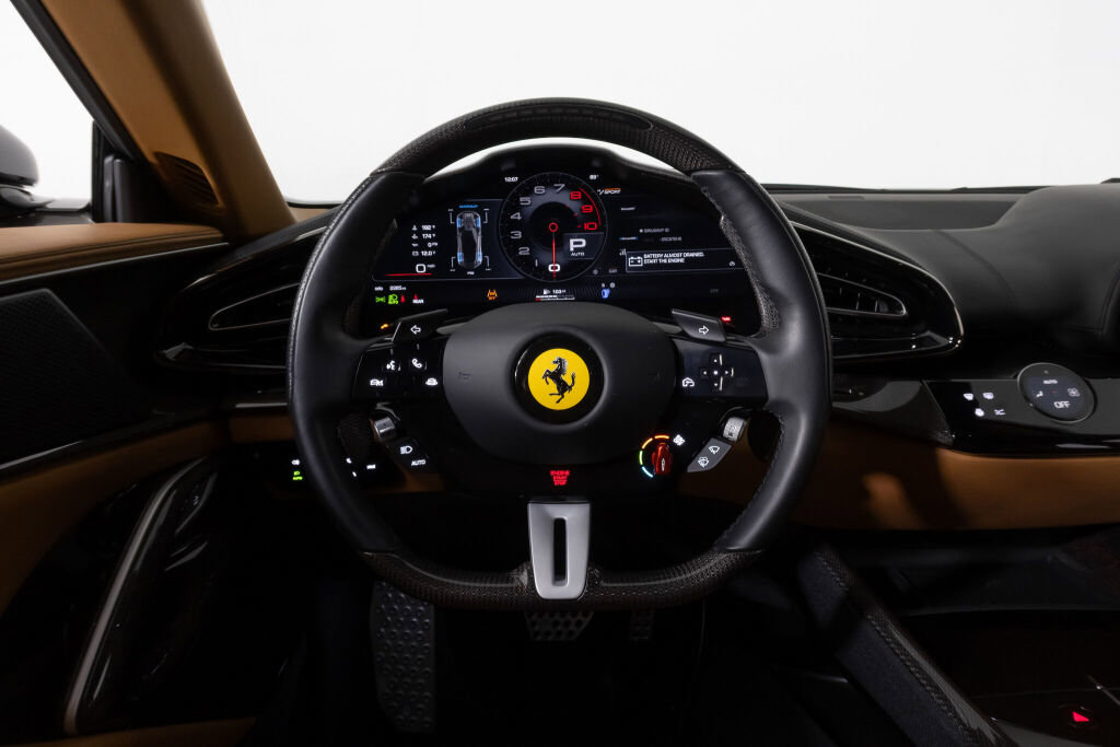 Used 2024 Ferrari Purosangue image 34