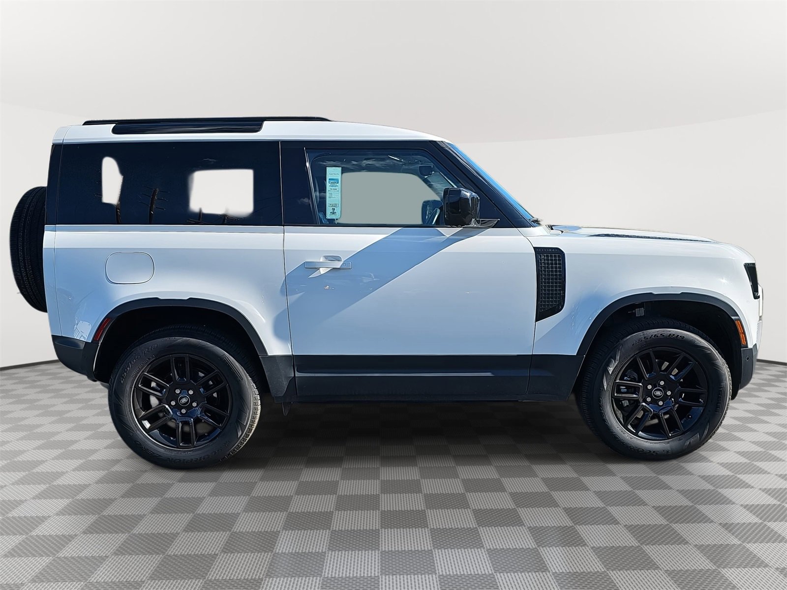 Used 2024 Land Rover Defender 90 S image 4