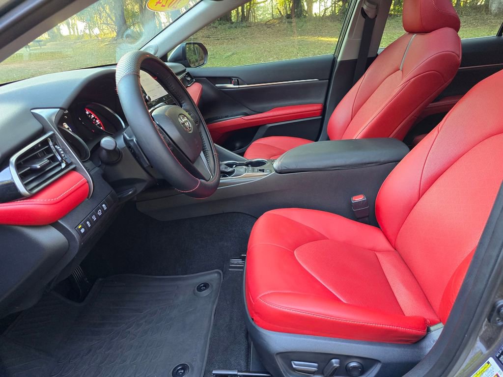 Used 2024 Toyota Camry XSE image 21