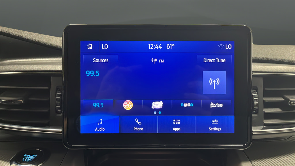 Used 2023 Ford Explorer XLT w/ Equipment Group 202A AWD/4WD image 15