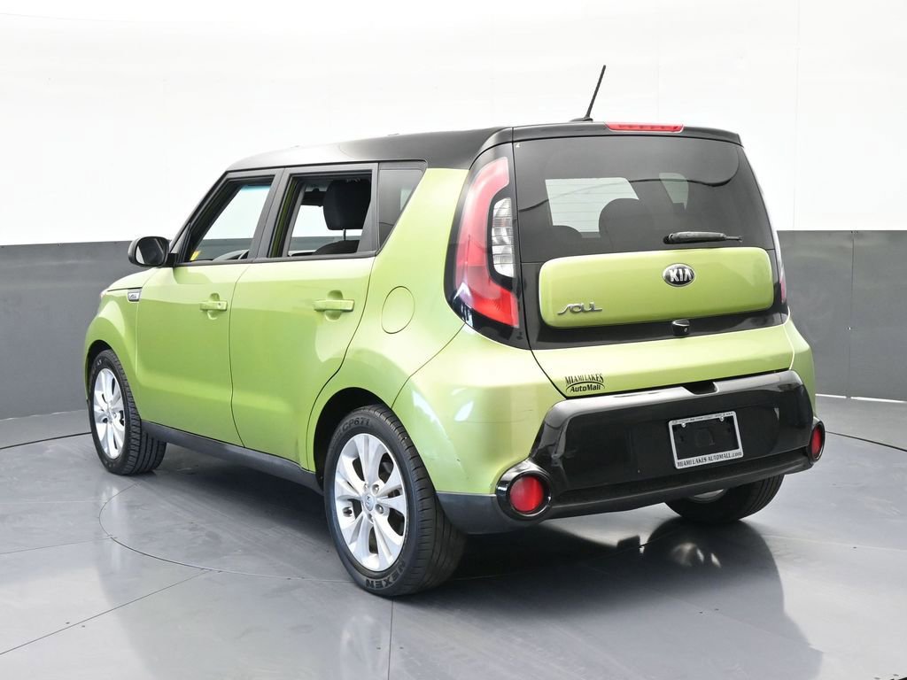 Used 2016 Kia Soul + image 4