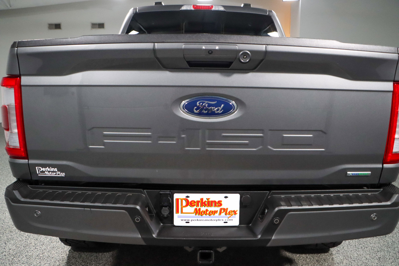 Used 2021 Ford F150 Lariat w/ Equipment Group 502A High image 9