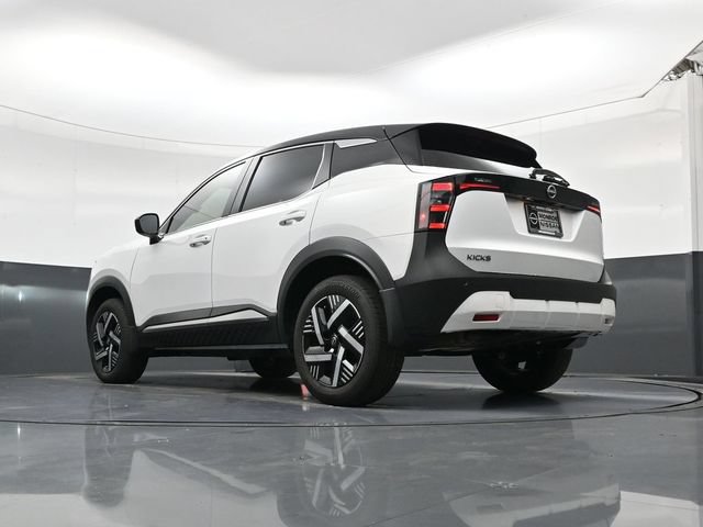 Certified 2025 Nissan Kicks SV FWD image 20