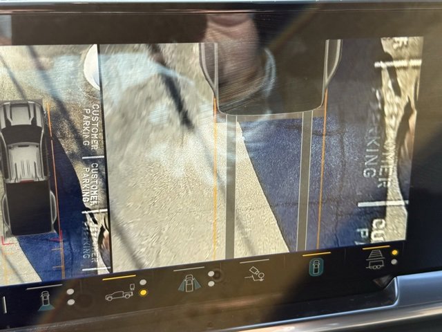 Certified 2024 Chevrolet Silverado 3500 High Country w/ Technology Package image 43