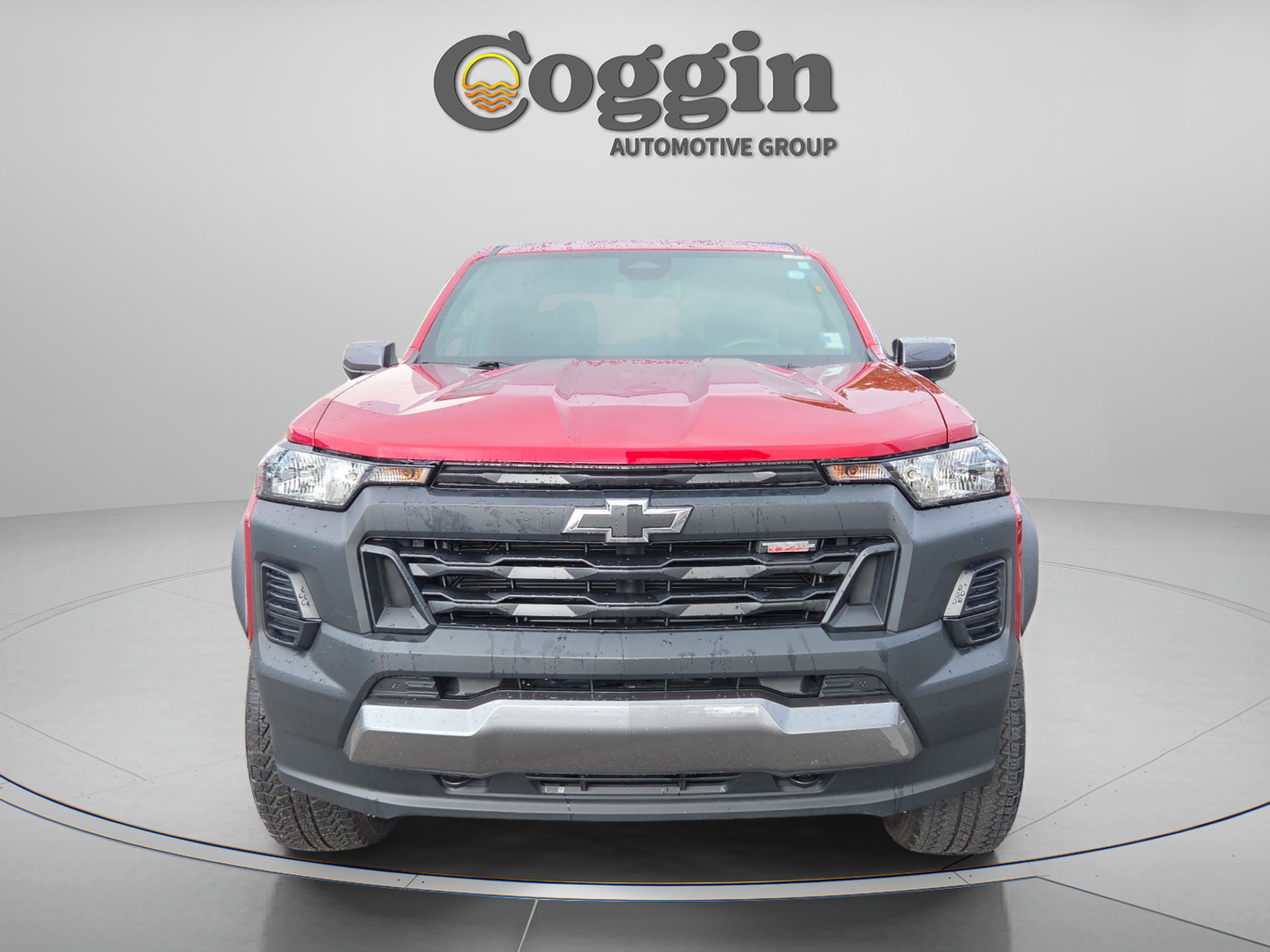 Used 2025 Chevrolet Colorado Trail Boss image 9