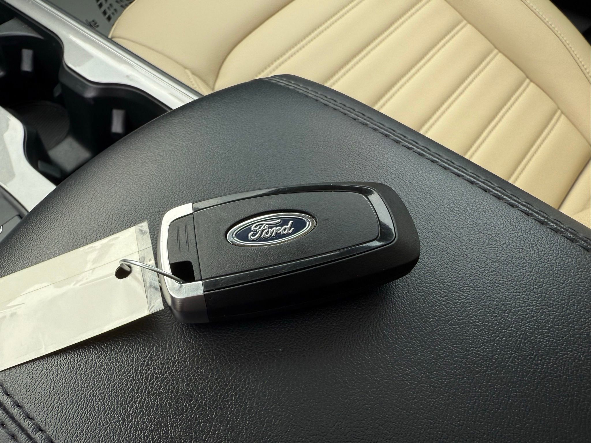 Used 2024 Ford Edge SEL w/ Convenience Package image 62