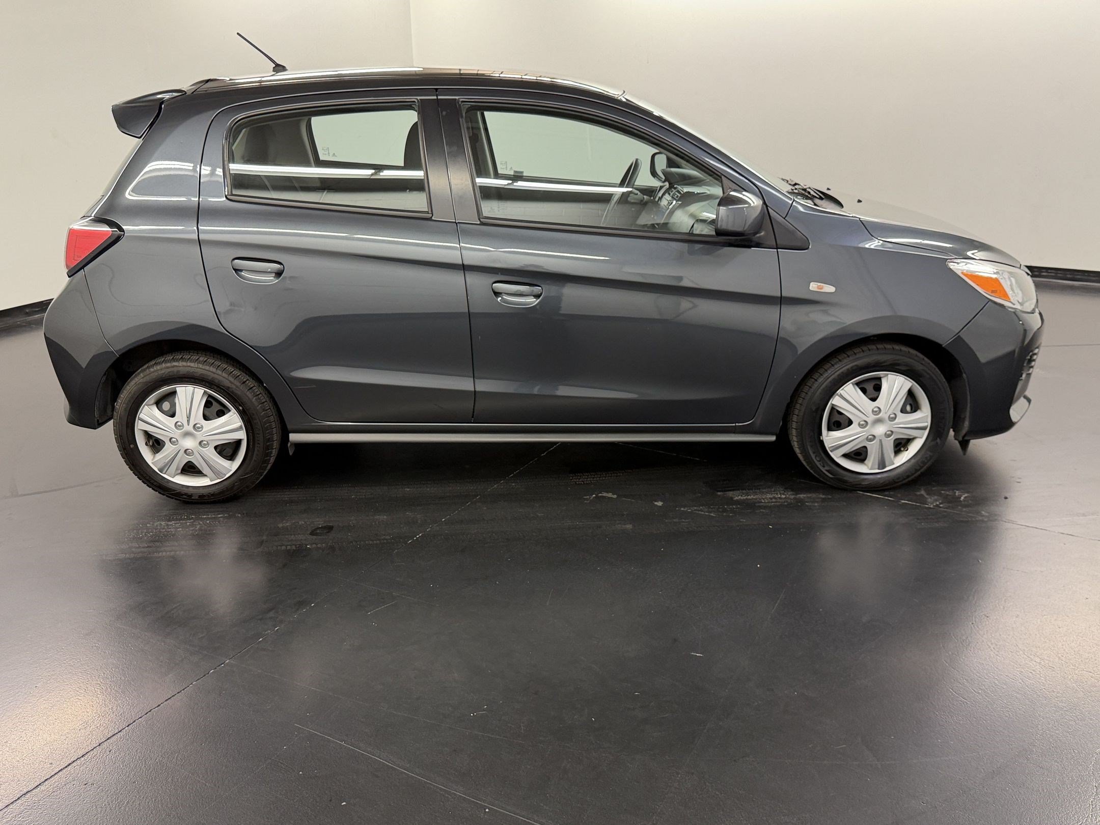 Used 2024 Mitsubishi Mirage ES FWD image 8