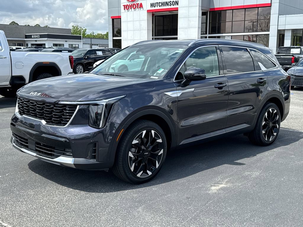 Used 2025 Kia Sorento EX image 7