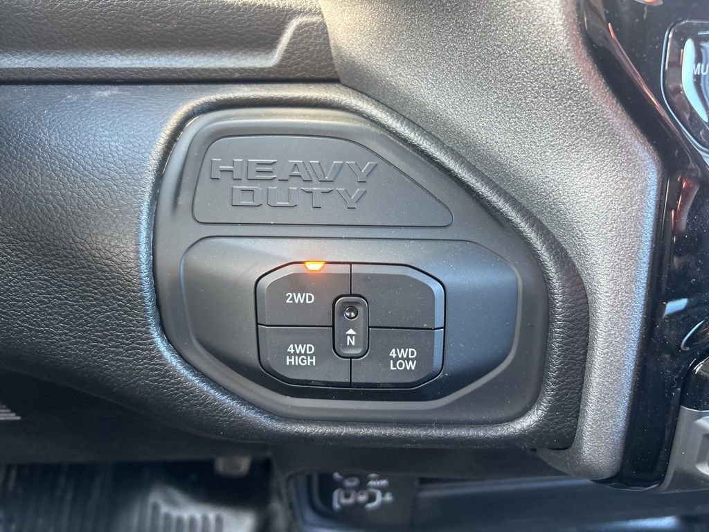 New 2026 RAM 3500 Tradesman AWD/4WD image 22