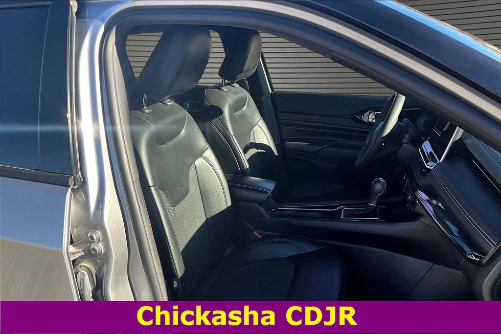 Used 2022 Jeep Compass Altitude w/ Sun and Sound Group image 25