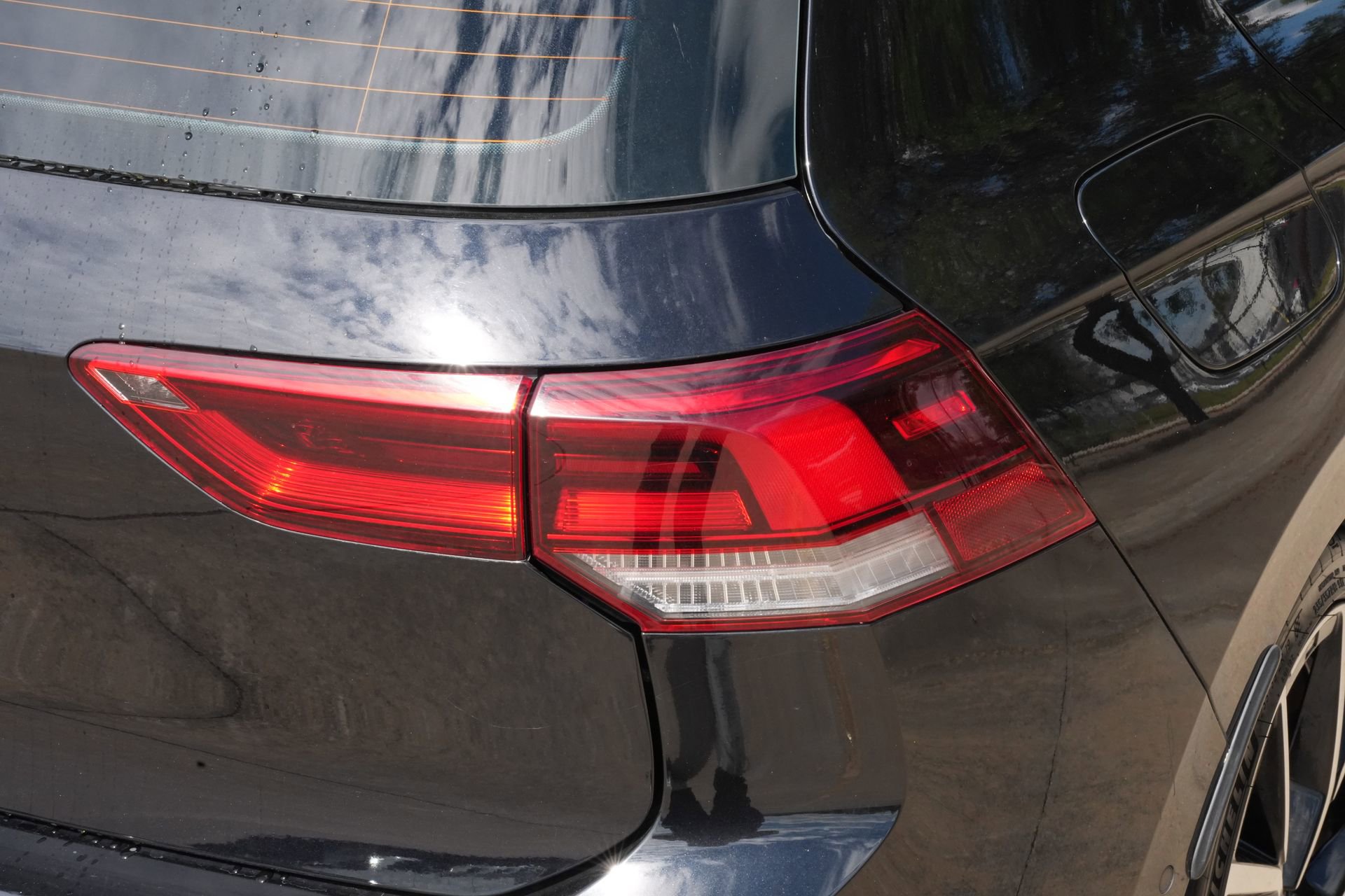 Used 2022 Volkswagen Golf R image 21