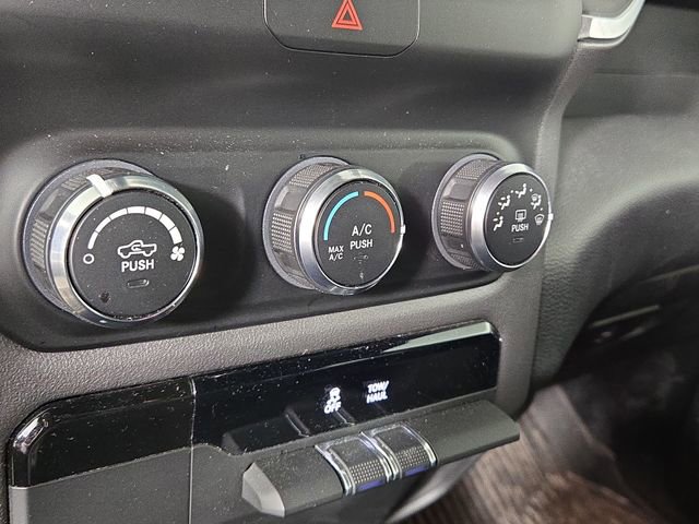 Used 2021 RAM 1500 Big Horn image 16