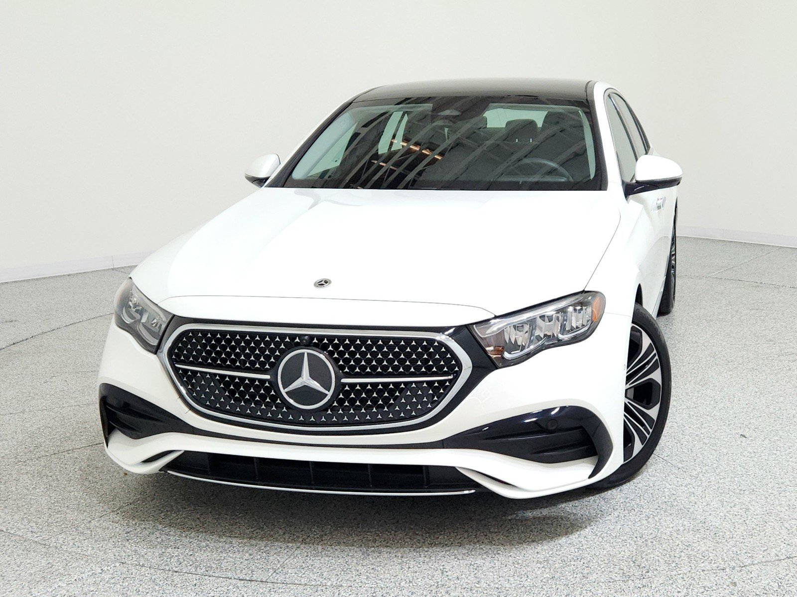 Certified 2025 Mercedes-Benz E 350 Sedan image 2