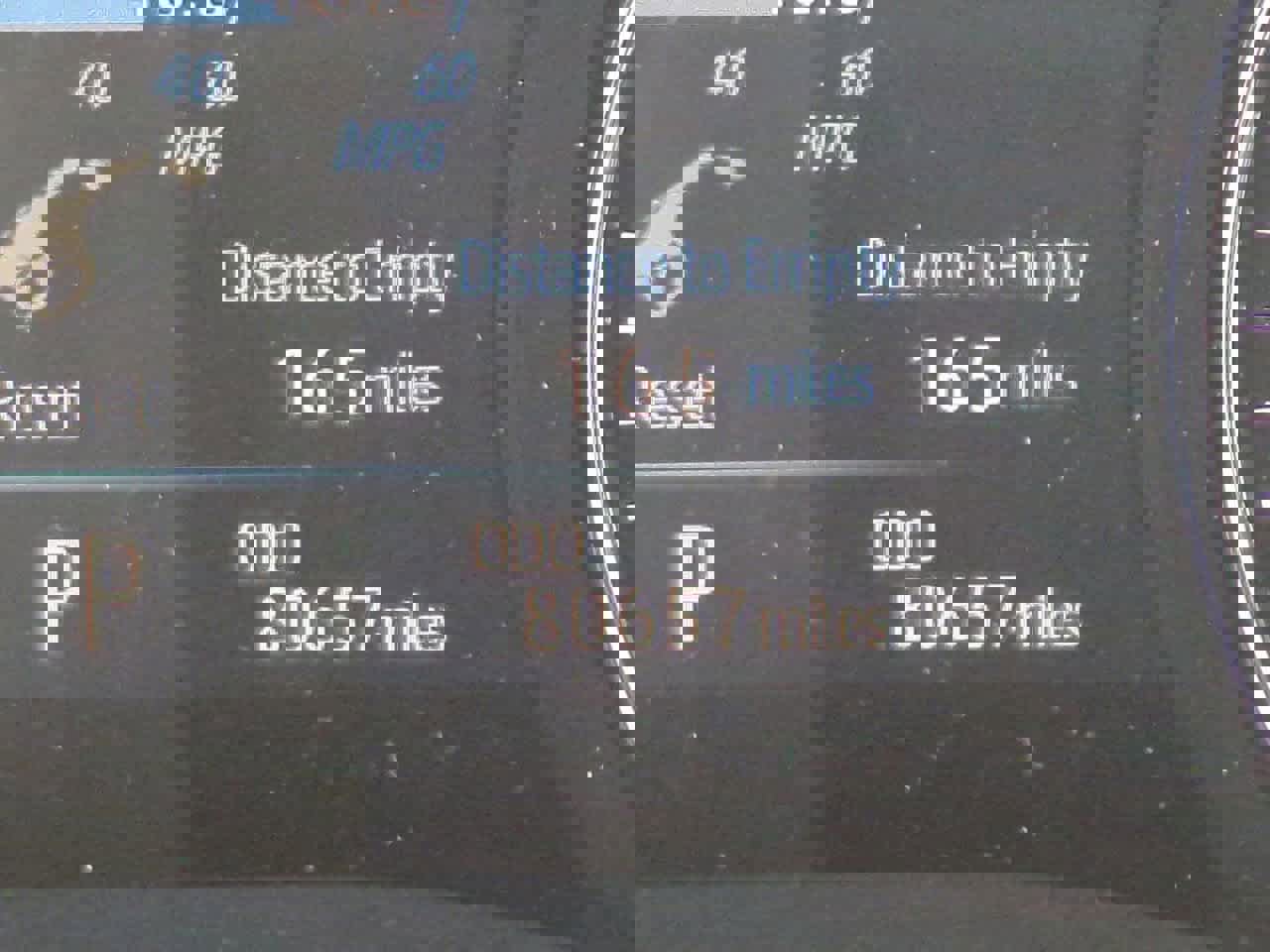 Certified 2021 Toyota Avalon XLE w/ Moonroof Package image 26