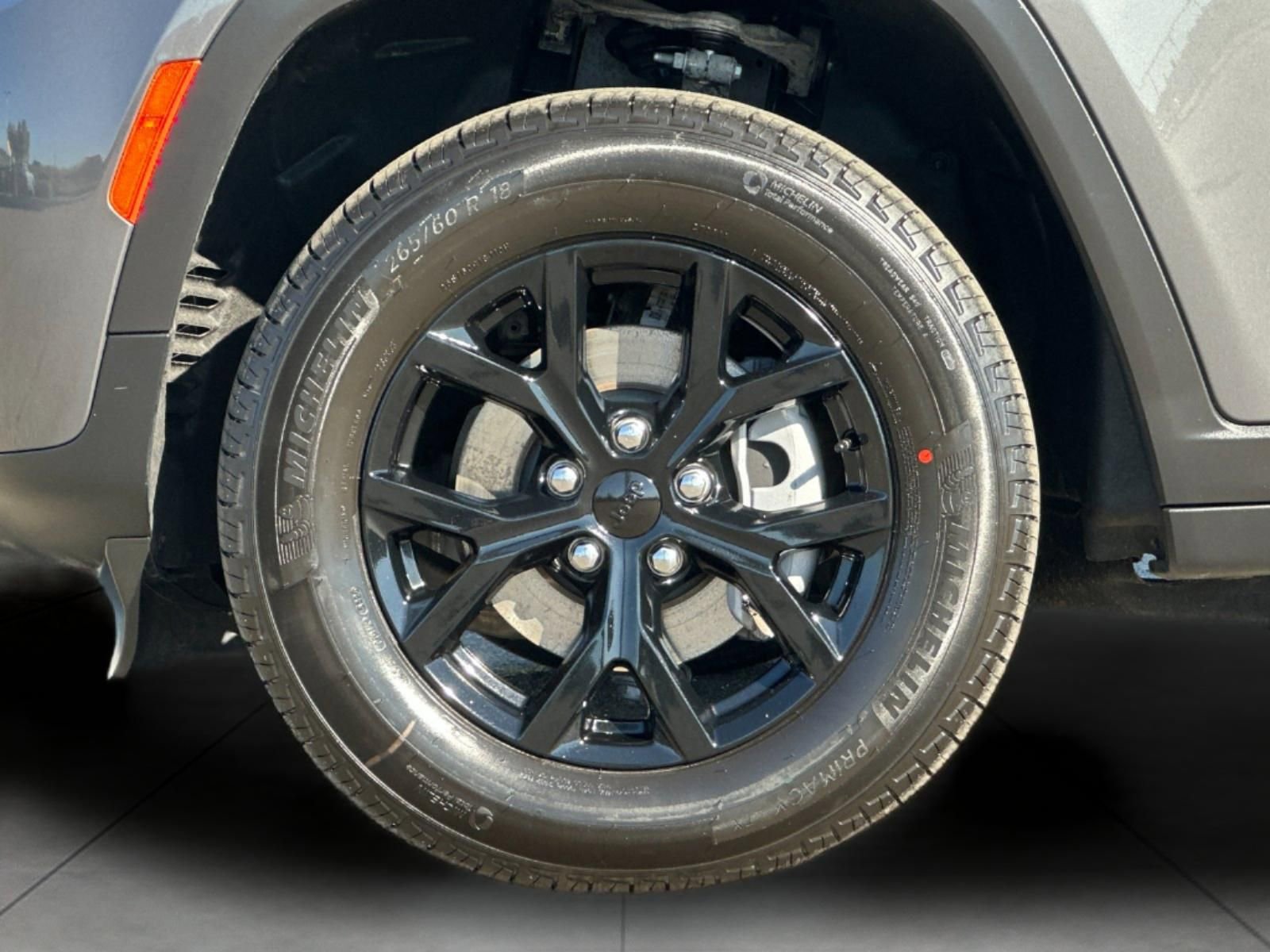 New 2026 Jeep Grand Cherokee Altitude AWD/4WD image 25
