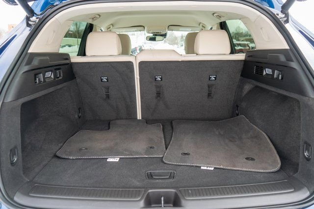 Used 2023 Buick Envision Preferred image 9