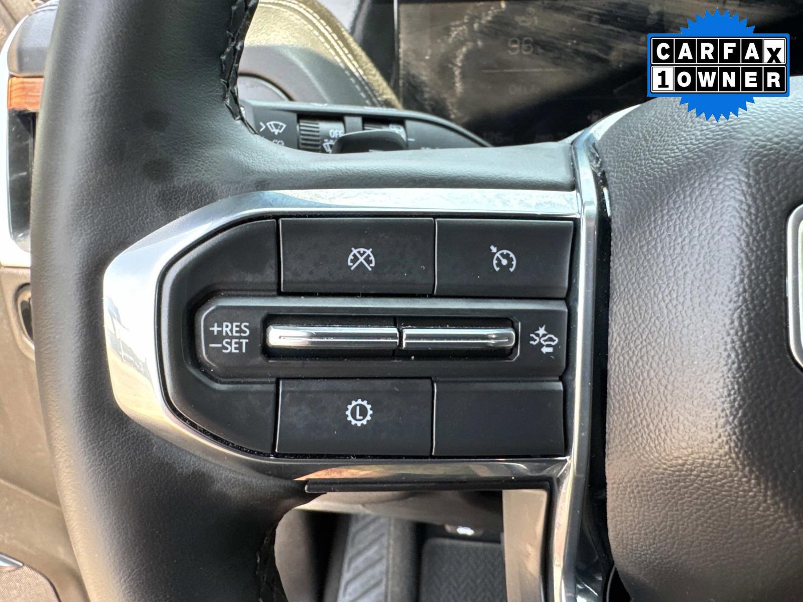 Used 2025 GMC Yukon Denali AWD/4WD image 37