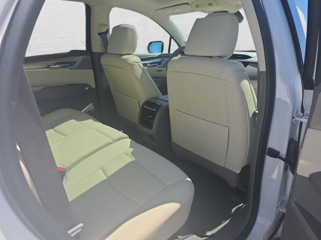 Certified 2023 Cadillac XT5 Premium Luxury AWD/4WD image 11