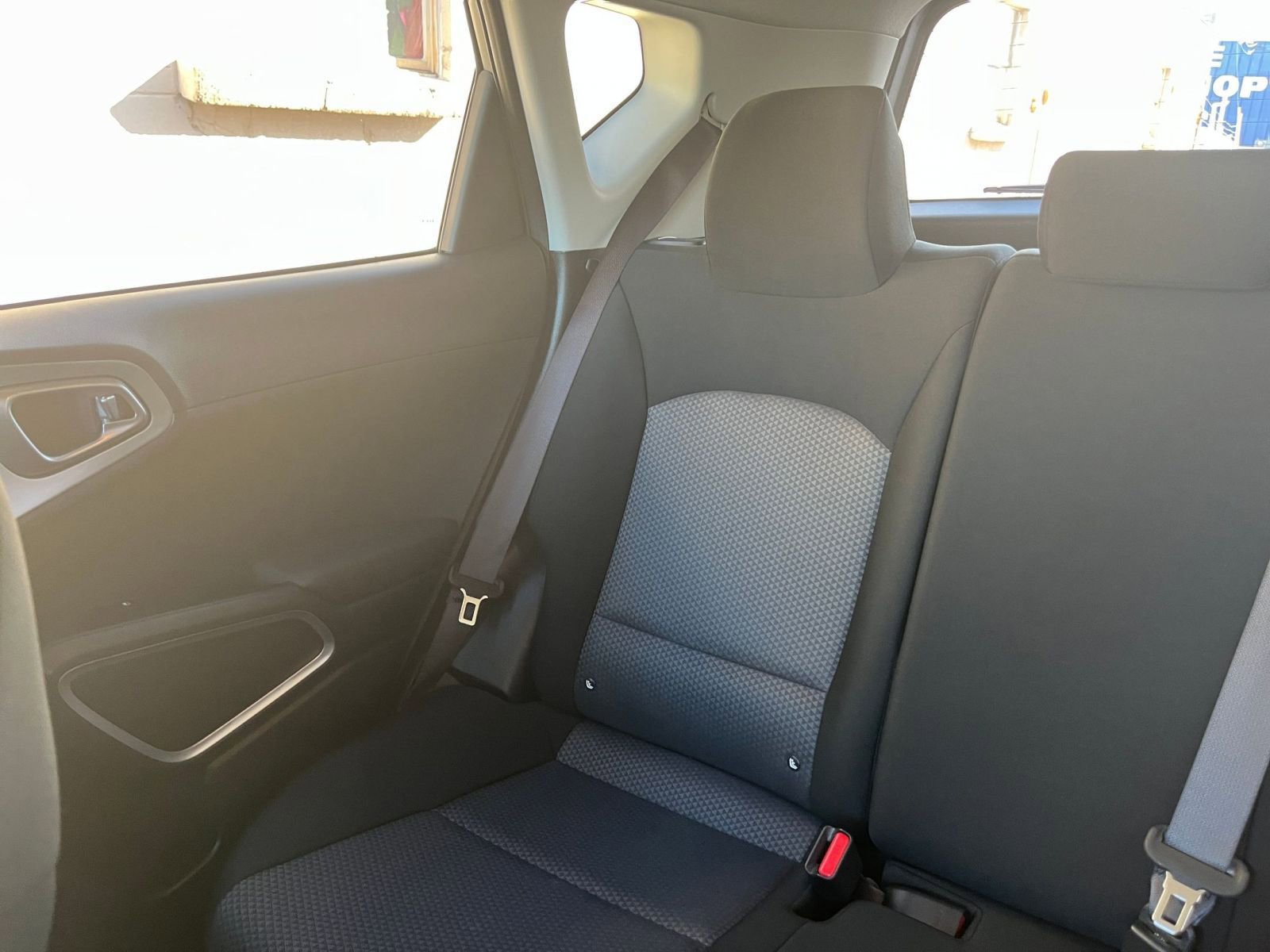 Used 2025 Kia Soul LX w/ LX Technology Package image 37