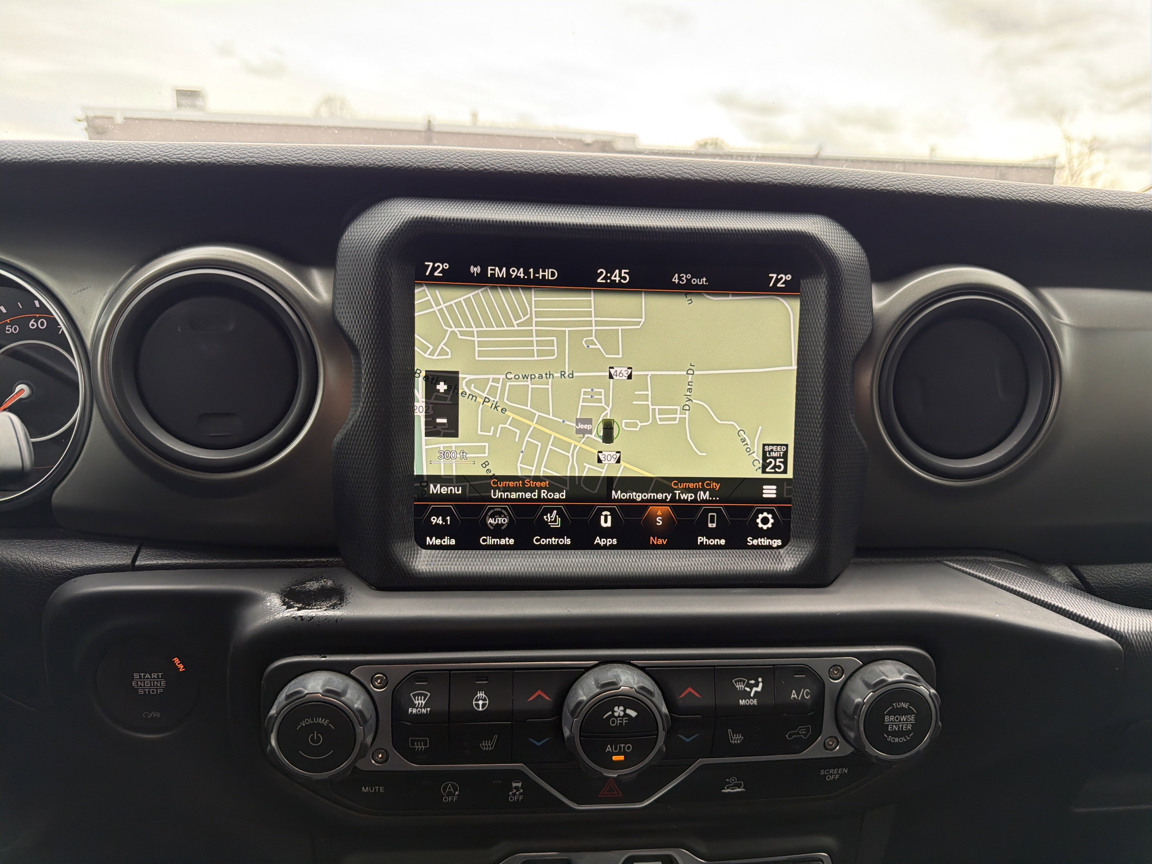 Certified 2023 Jeep Wrangler Willys AWD/4WD image 23