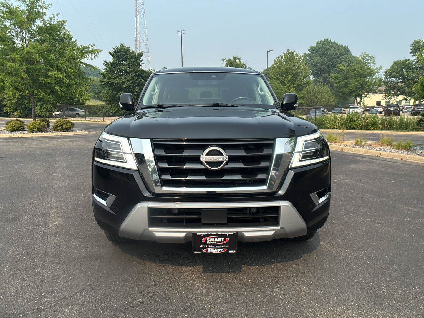 Used 2021 Nissan Armada SV AWD/4WD image 8