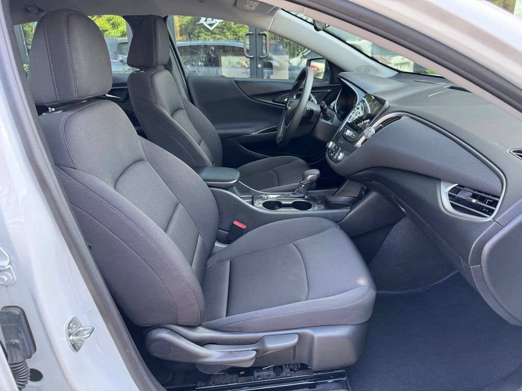 Used 2023 Chevrolet Malibu LS w/ Driver Confidence Package FWD image 19