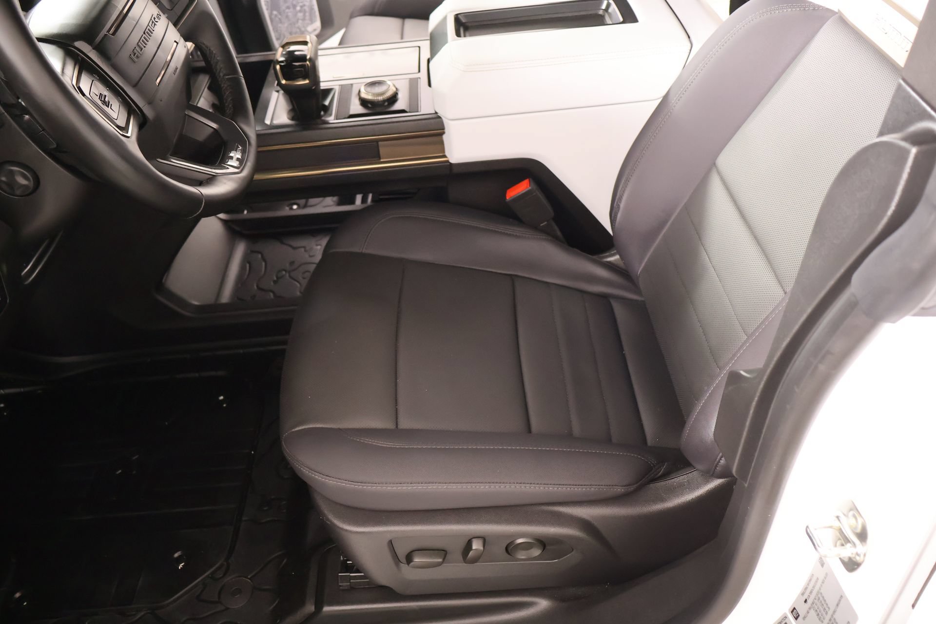 Used 2025 GMC Hummer EV 3X AWD/4WD image 11