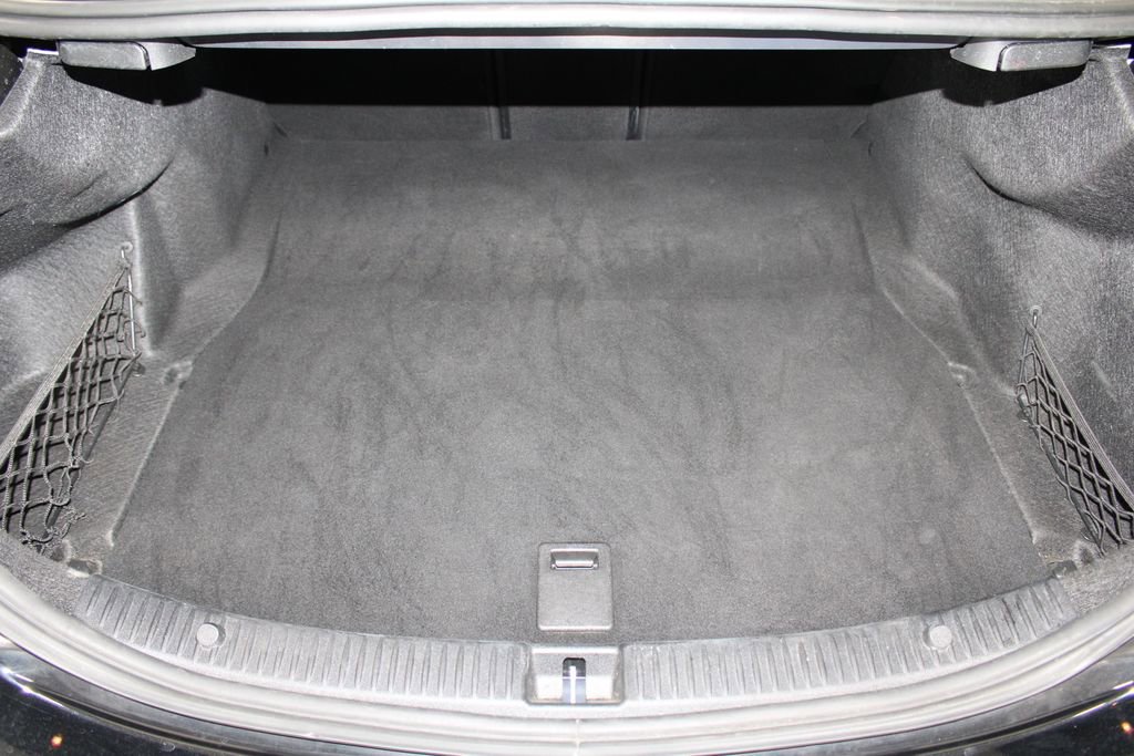 Used 2019 Mercedes-Benz C 300 Sedan image 16