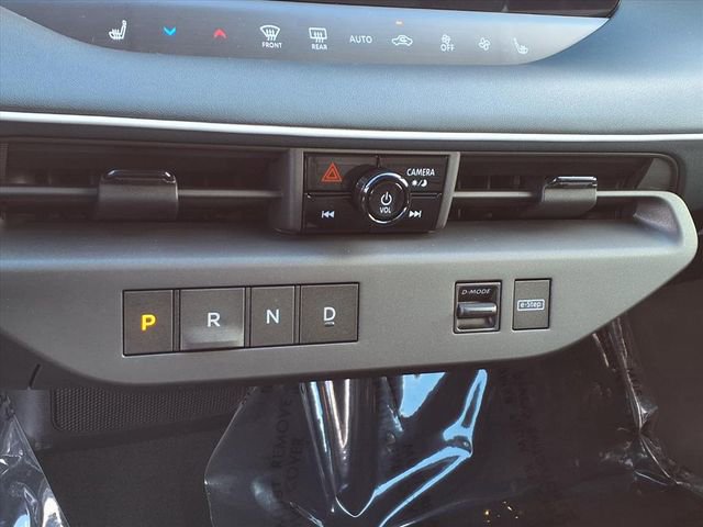 New 2026 Nissan Leaf Platinum+ FWD image 17