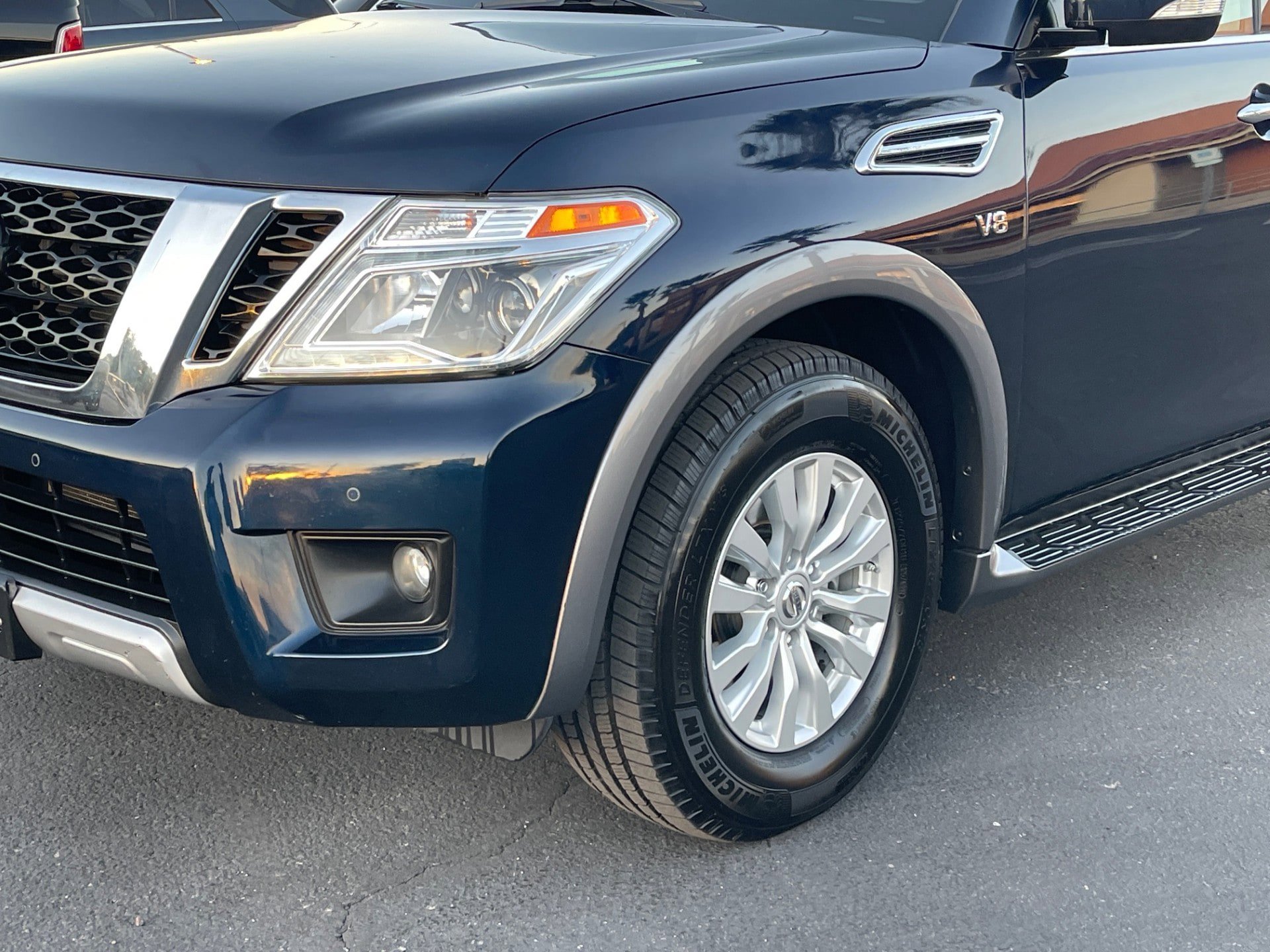 Used 2018 Nissan Armada SV w/ Driver Package AWD/4WD image 11