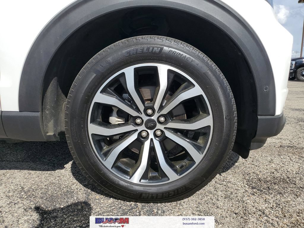 Certified 2020 Ford Explorer ST w/ Premium Technology Package AWD/4WD image 5