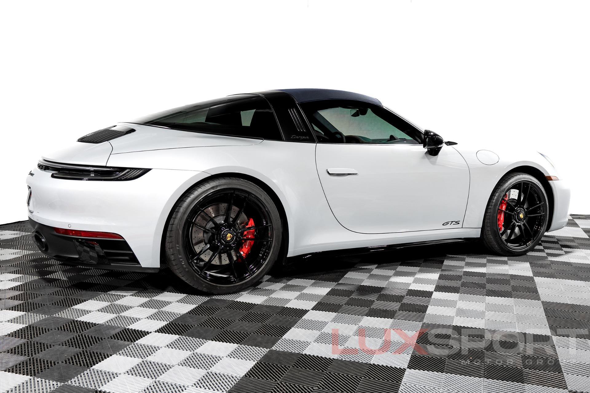 Used 2024 Porsche 911 Targa 4 GTS image 4