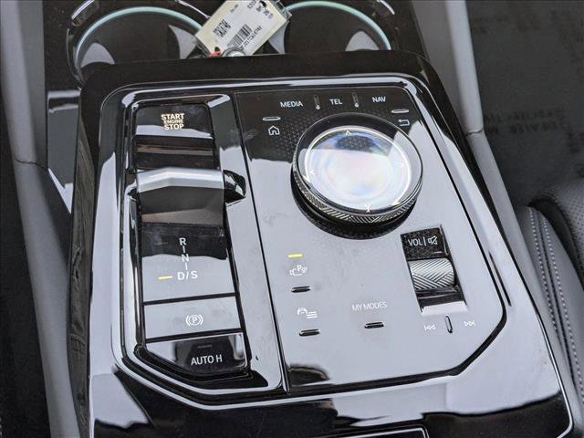 Used 2026 BMW 530i xDrive image 13