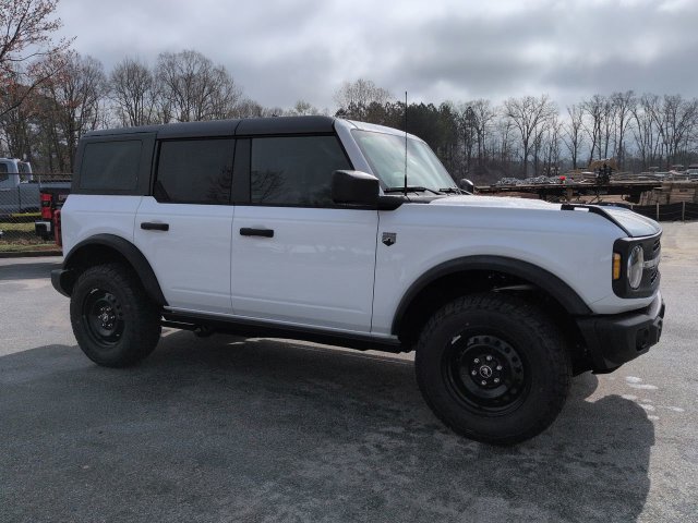New 2026 Ford Bronco Big Bend w/ Black Diamond Package AWD/4WD image 2