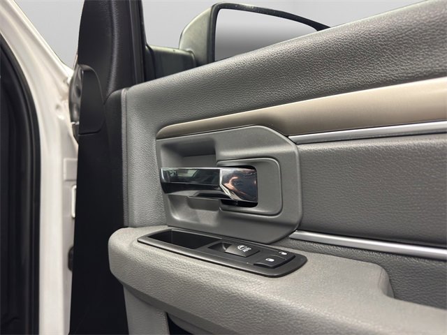 Used 2016 RAM 2500 Big Horn image 37