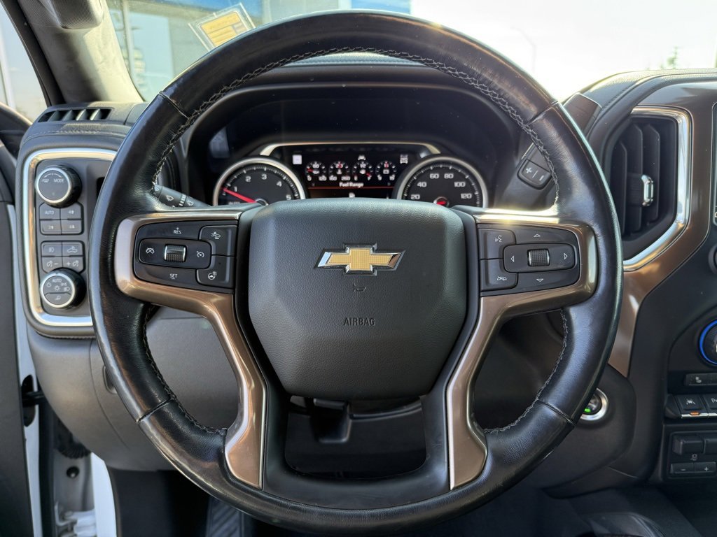 Used 2020 Chevrolet Silverado 1500 High Country w/ Technology Package image 14