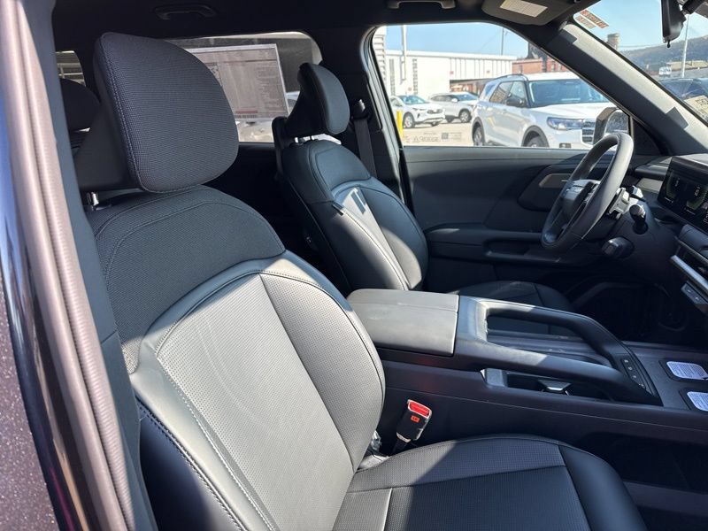 New 2027 Kia Telluride LX FWD image 16