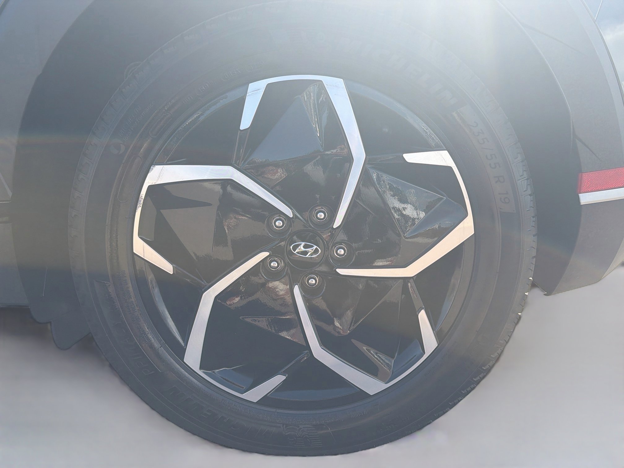 Used 2024 Hyundai Ioniq 5 SEL AWD/4WD image 11