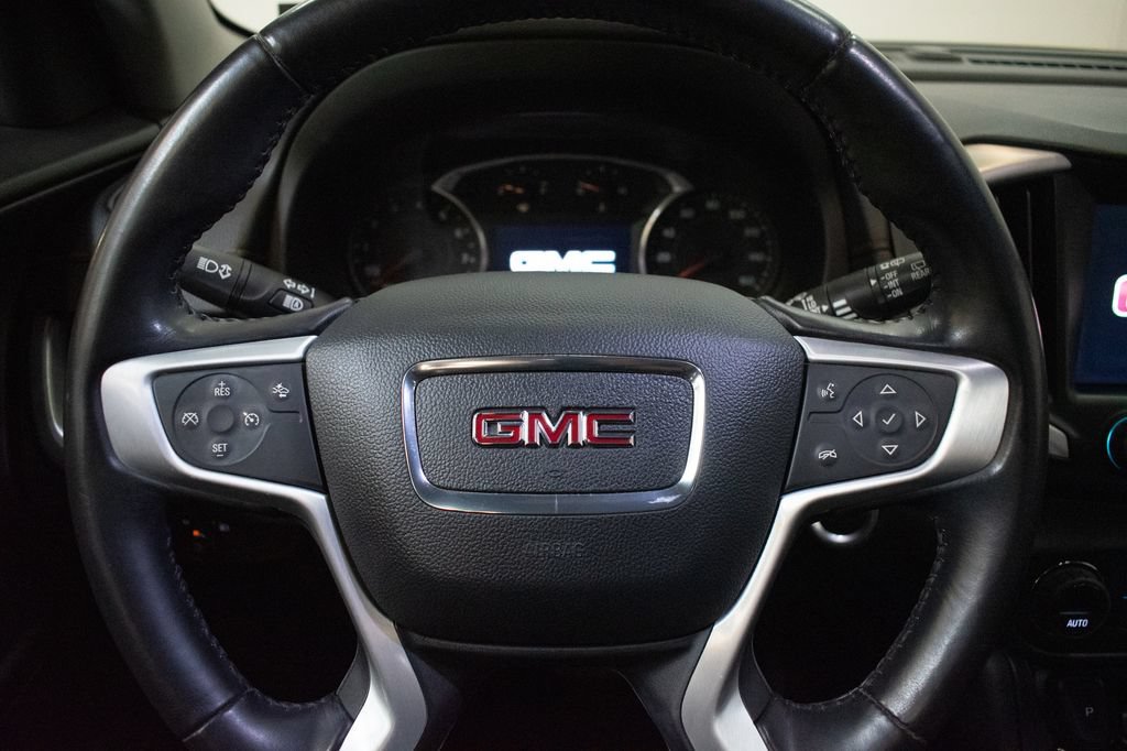 Used 2020 GMC Terrain SLE w/ Driver Convenience Package AWD/4WD image 12