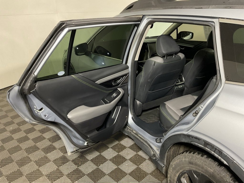 Used 2021 Subaru Outback Onyx Edition XT w/ Popular Package #2 image 31