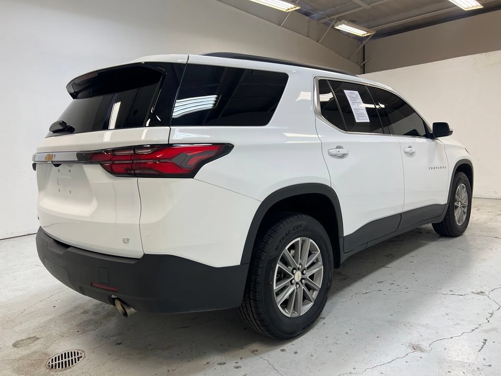 Used 2023 Chevrolet Traverse LT FWD image 9