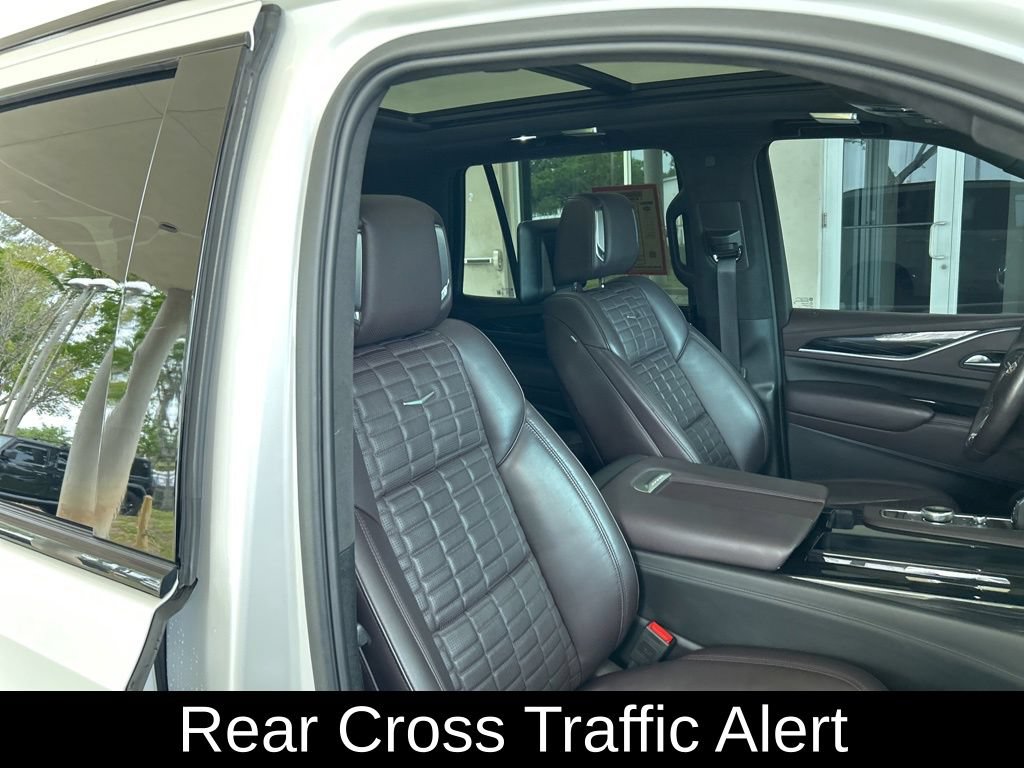 Used 2024 Cadillac Escalade V AWD/4WD image 30