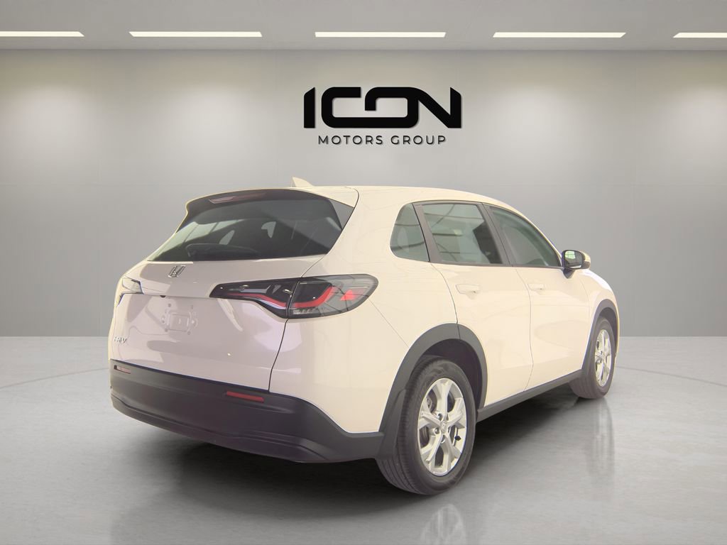 Used 2025 Honda HR-V LX image 3