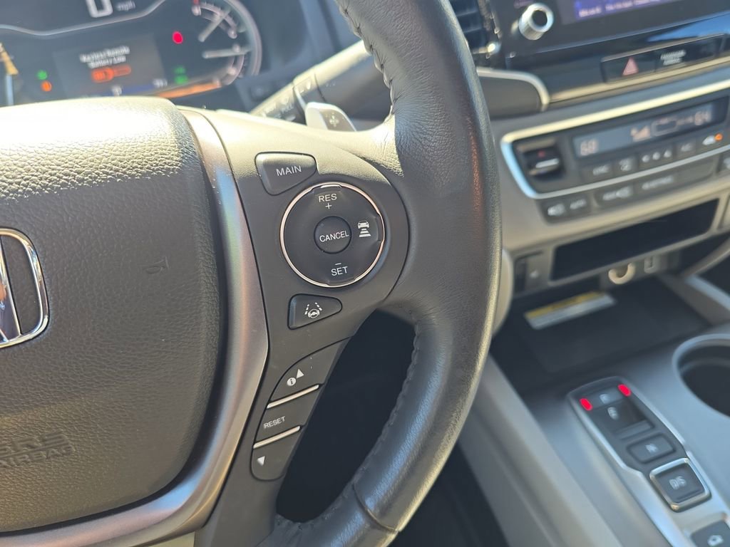 Used 2023 Honda Ridgeline RTL-E image 23