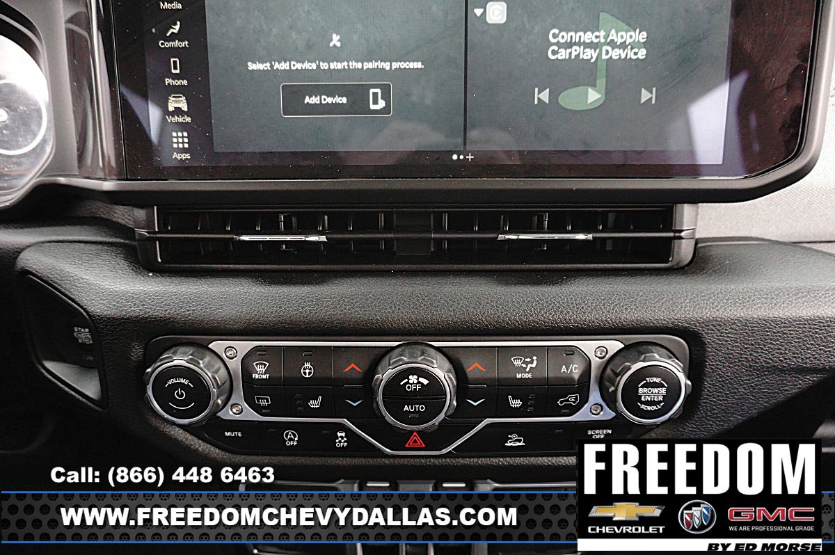 Used 2024 Jeep Wrangler Unlimited Sport AWD/4WD image 5