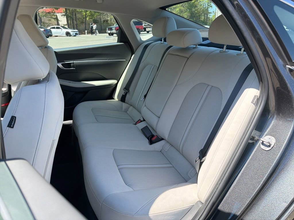 Used 2025 Hyundai Sonata SEL FWD image 18