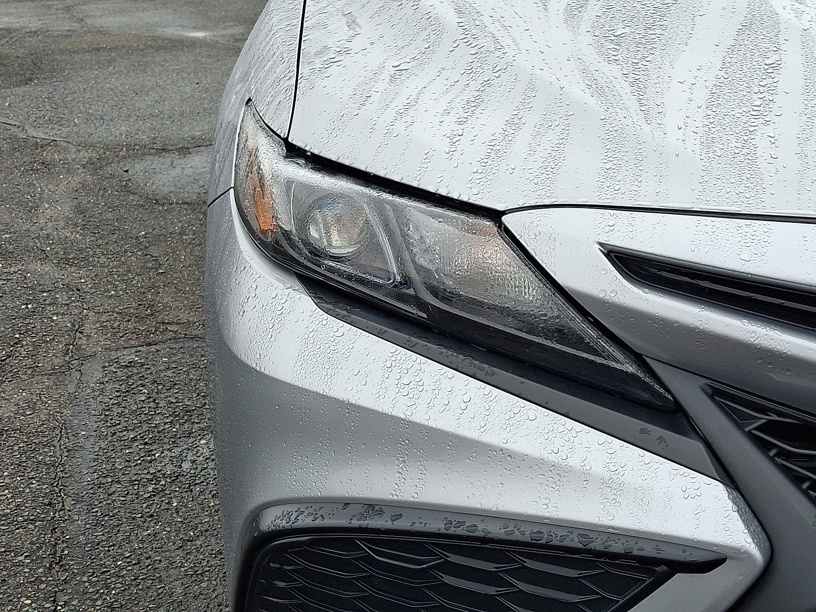 Certified 2024 Toyota Camry SE image 9