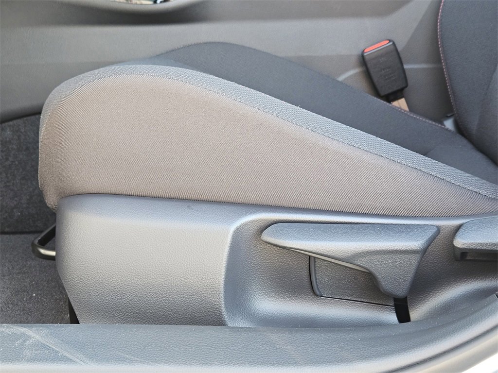 New 2026 Toyota Prius Plug-In Hybrid image 18