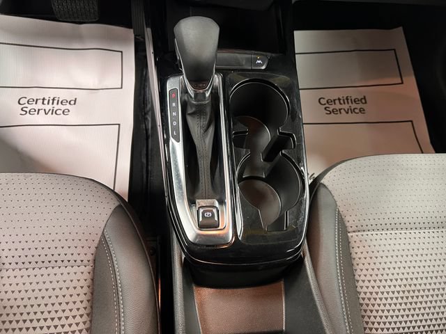 Used 2025 Chevrolet Trax LT FWD image 40