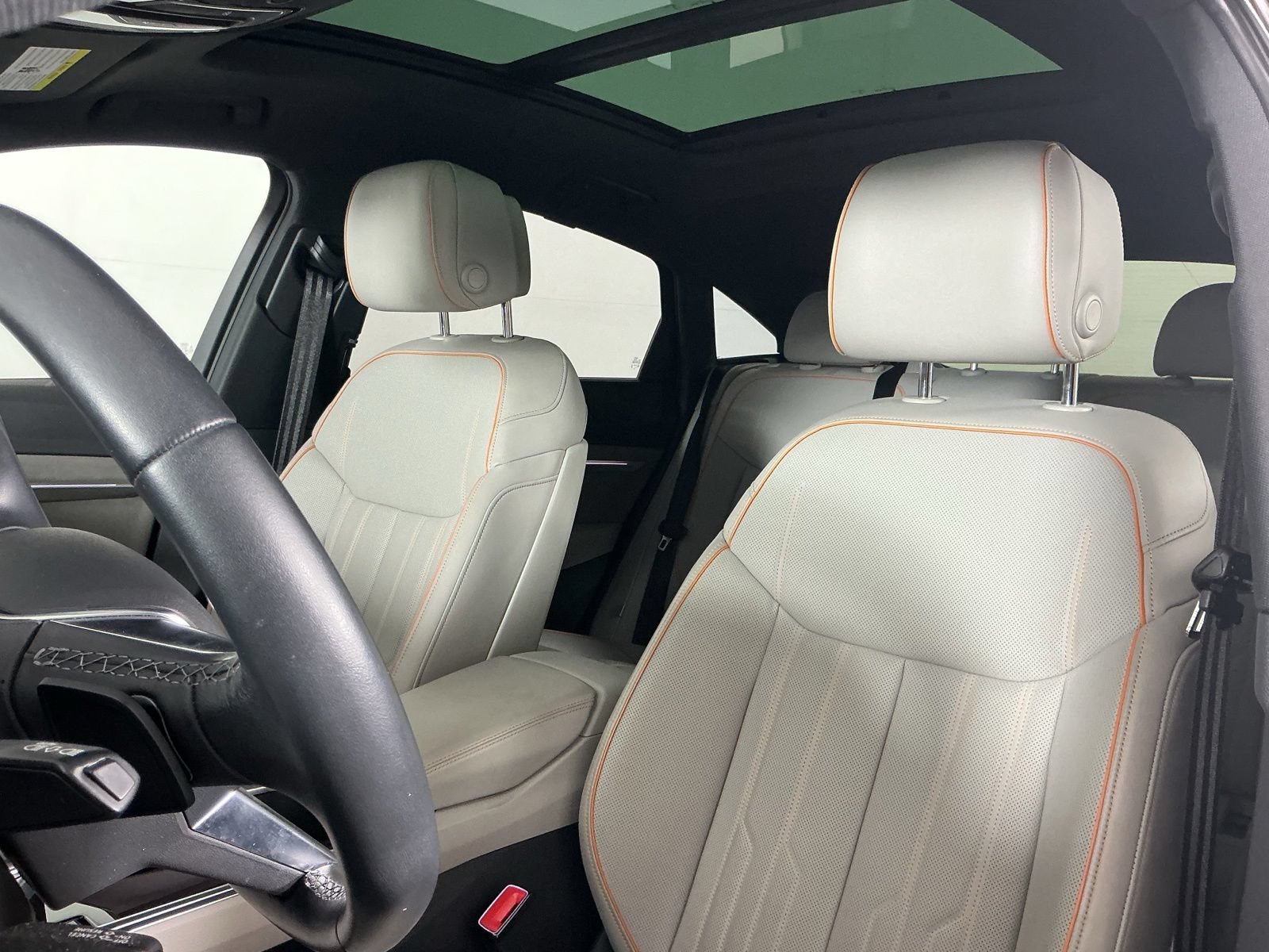 Used 2024 Audi Q8 e-tron Prestige w/ Prestige Package AWD/4WD image 10